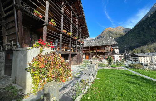 Stilish wooden chalet fully renovated near the lifts - Foto 5