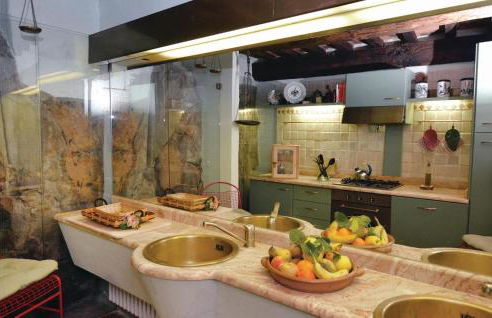 Amazing Home In Bucine Ar With Kitchen - Foto 18