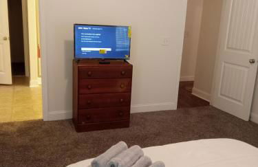 Huge house for midterm or corporate rental - Foto 8