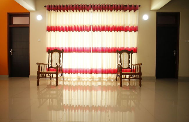 APL Apartments - Photo 12