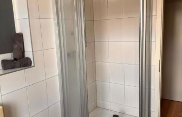 Stylische Studios Würselen Nähe Aachen, WLAN, Netflix, kostenlose Parkplätze, modern & gemütlich - Foto 16