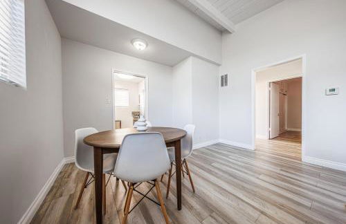 Spacious 2-Bedroom Duplex in Beverly Hills Residential Area - Foto 10