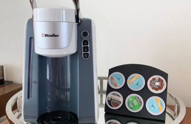 Ocean View Balcony steps from Restaurants, Peacock Park & Marina - Foto 12