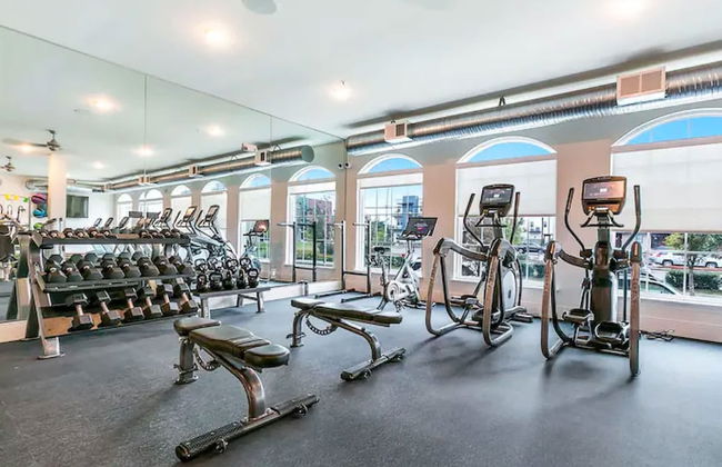 Stylish 2BR Family Apartment by Dtla - Foto 26