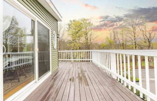 Manchester by the Sea|Outdoor Fireplace|King Bed - Foto 13