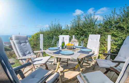 Robin Hill - Photo 20