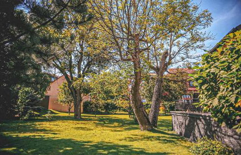 Beautiful Home In Myslenice With Wifi - Foto 8