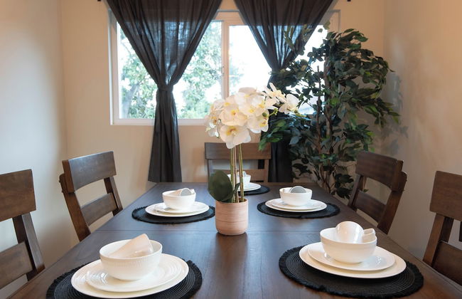 Superb Apartment near Dodger - Photo 17