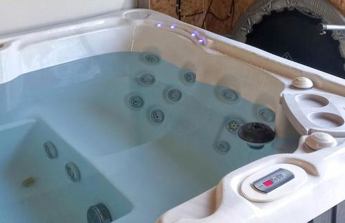 Bali Hi Cliff Cottage-Sleeps 2-Hot Tub-5MinBeach - Foto 16