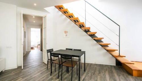 31ARA1092- Newly Refurbished 2BR Flat in the Gothi - Photo 5