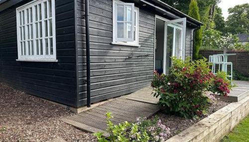 Peaceful Garden Cottage - Foto 2