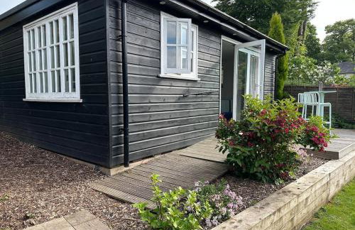 Peaceful Garden Cottage - Foto 2