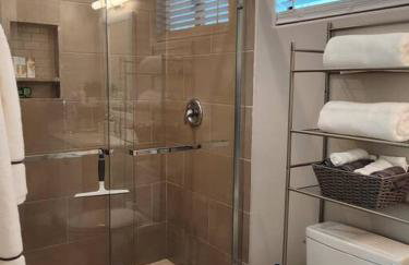 Spacious 1 Bed ADU in Encino, Home Away from Home - Foto 44