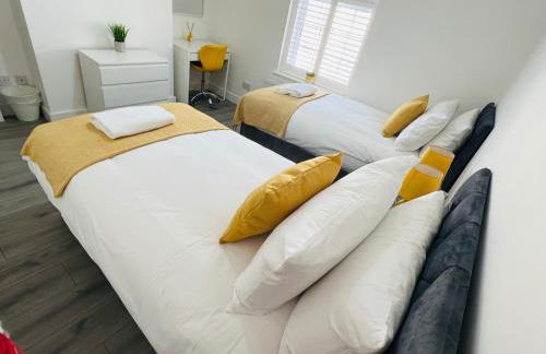 Beautiful, Luxurious 3 Bed house, Perfect for Contractors , Family & Friends - Foto 11