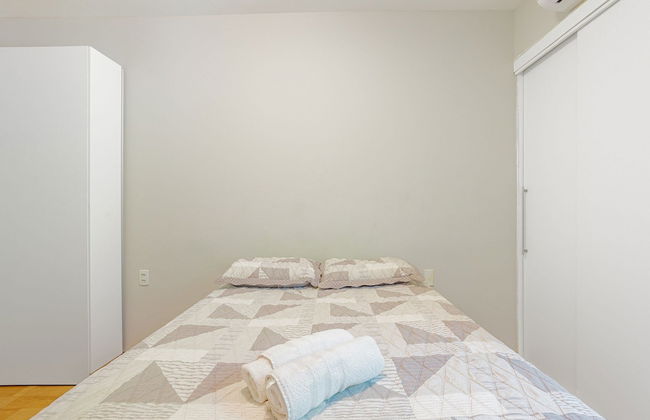 BR01 Quarto de Sala Praia Porto Barra - Photo 3