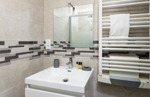 L'atelier De La Cite - Parking Gratuit Sécurisé - Foto 7