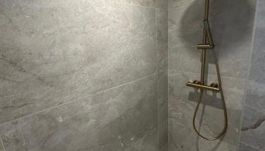 Appartement neuf contemporain - Photo 5, Shower