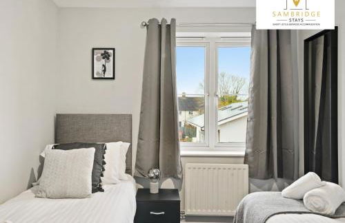 Beautiful 2 Bedroom Seviced Apt in Aylesbury By Sambridge Stays Short Lets & Serviced Accommodation - Foto 4