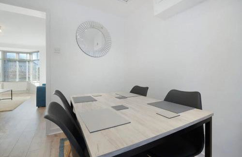 NEW! 2BR in Rowlington Terrace - Photo 16