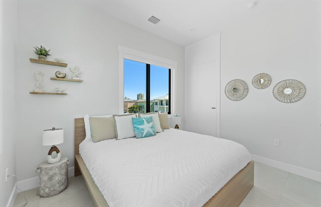 Luxury Seaside Escape Pool Dock Scenic Views - Foto 42