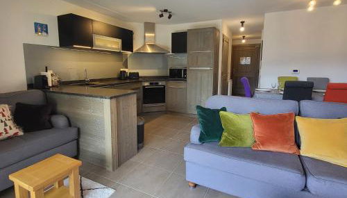 Plein Soleil 3 bedroom apartment with stunning mountain views - Photo 5