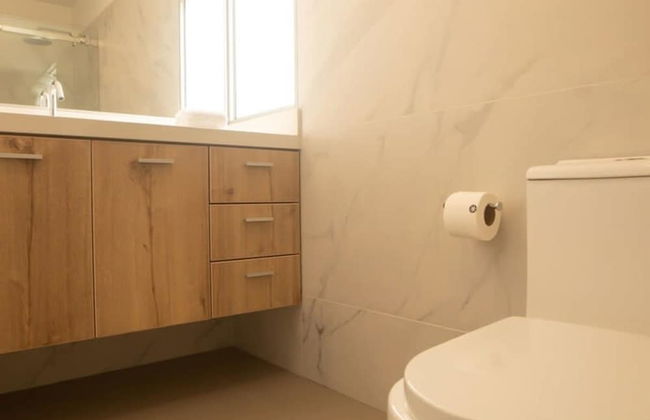 w Perfect 2BR With Balcony in Miraflores - Photo 17