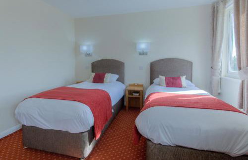 Wayford Bridge Inn Hotel - Photo 28