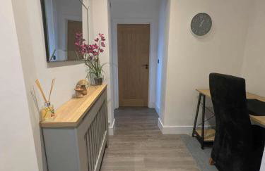 An entire two bed sea side bungalow with lazy spa - Foto 17