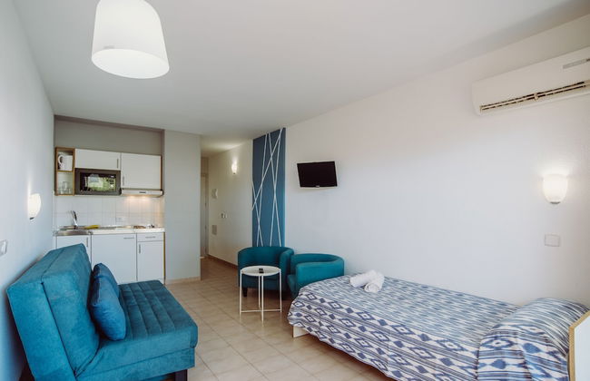 Alper Apartments - Photo 12