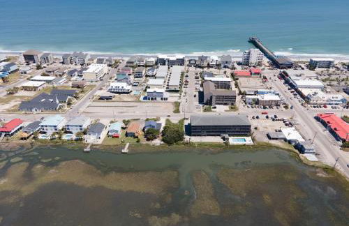 Bella Vista: Marshfront Condo 1 Block To The Beach. Pool & Hot Tub-1st Floor - Photo 20