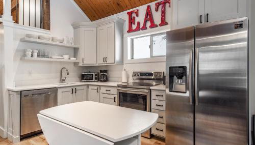 2 Bdrm w/Loft Walk to Ski Run Hot Tub Fireplace - Foto 2