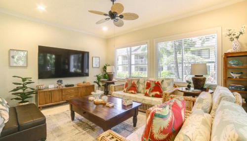 Walk to Poipu Beaches Koloa Condo with Pool Access! - Foto 3