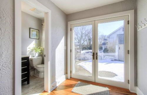 Belltown Retreat - Photo 17