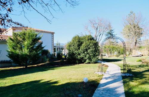 La villa du Bau Reddoun ,piscine ,jardin , jolie vue sur Callian, calme et serenite - Foto 13