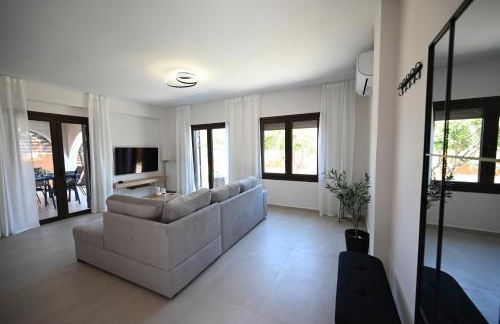 Unick Avra Luxury Living - Photo 14