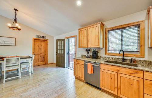 Hike, Boat and Fish Serene Cabin in Happy Jack - Foto 7