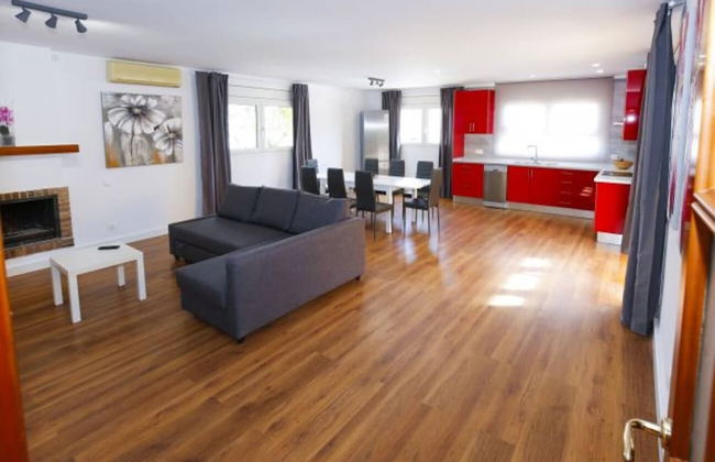 Apartment in Salou with swimming pool and garden - Photo 21