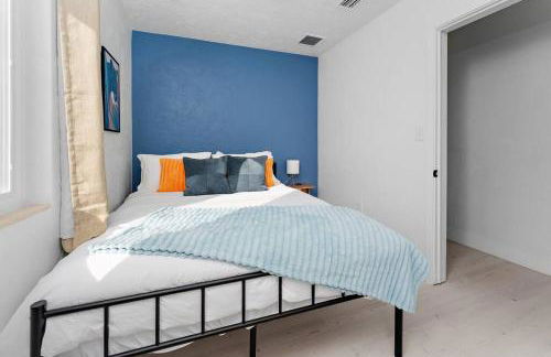 Smart Bungalow: 10-min to UF, Central Location - Foto 26