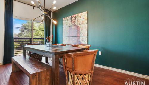 Stylish 4BR with Smart TV and Free Garage Parking - Foto 2