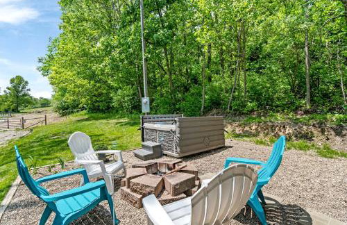 Gorgeous Caravan Glamping Escape for Four in Dover, Ohio - Foto 5