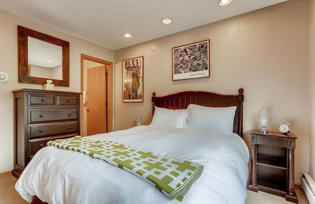 1-scorpio 403 - Foto 2