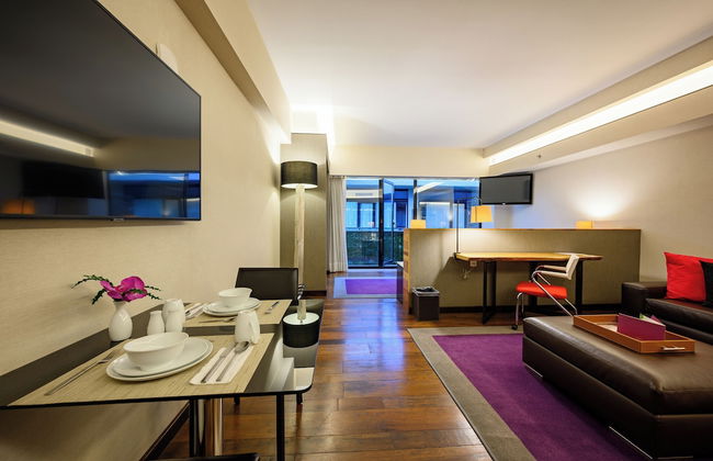 Las Suites Campos Eliseos - Foto 30