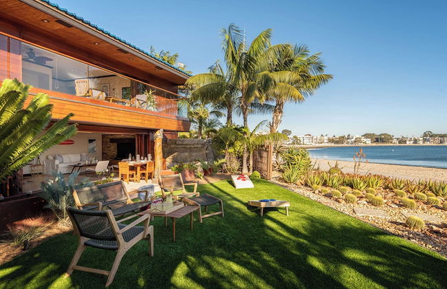 Endless Summer by Avantstay Serene Beachfront Escape w/ Sunset Views! - Photo 8