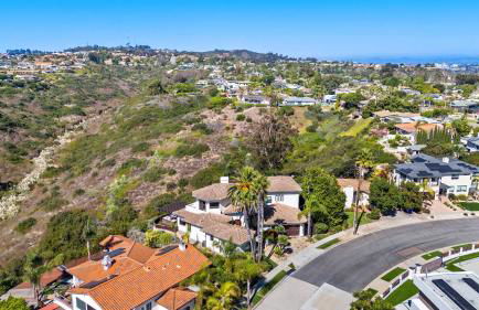 Timeless Spanish Villa with Panoramic Ocean Views - Foto 62