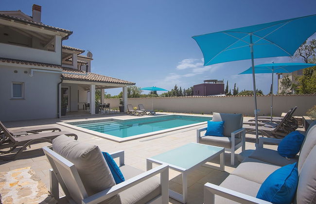 Villa With Pool in Premantura - Foto 24