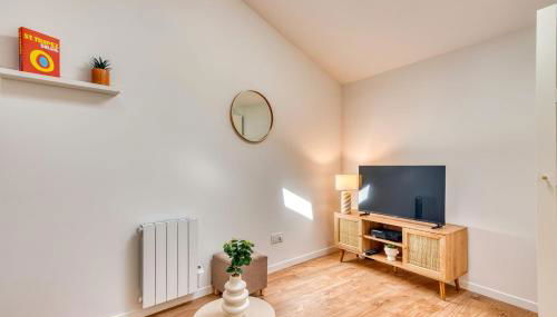 Le Pastel - Cosy Appart - métro B - wifi inclus - Foto 4