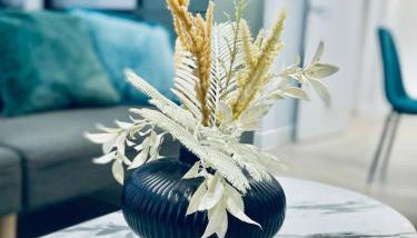 Coastal Flats with Garden & Parking near Castle - Foto 4