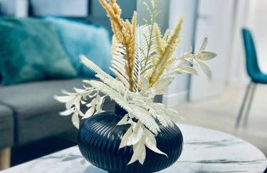 Coastal Flats with Garden & Parking near Castle - Foto 4