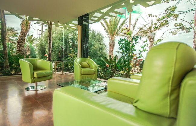 Mnar Castle Apartments - Photo 3