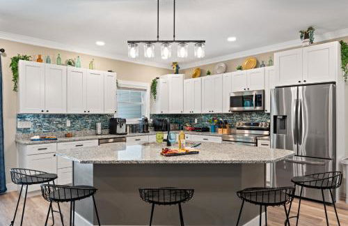 Season 4 Escape - Managed by Gr8Escapes - Foto 25